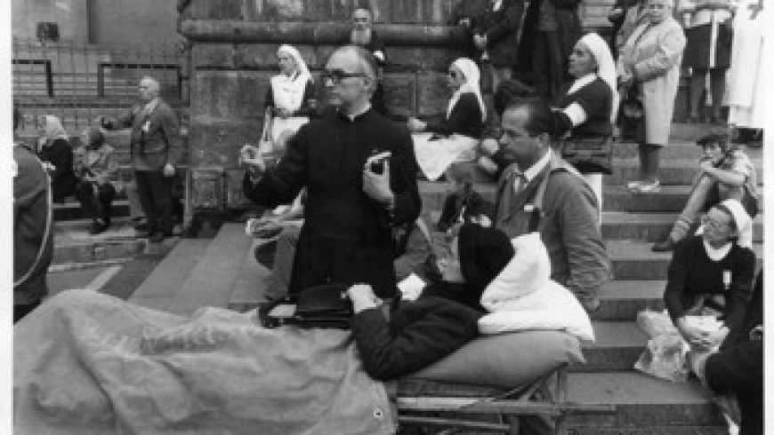 IL “PRIMATO” DEI GESTI – Grazie Don Piero